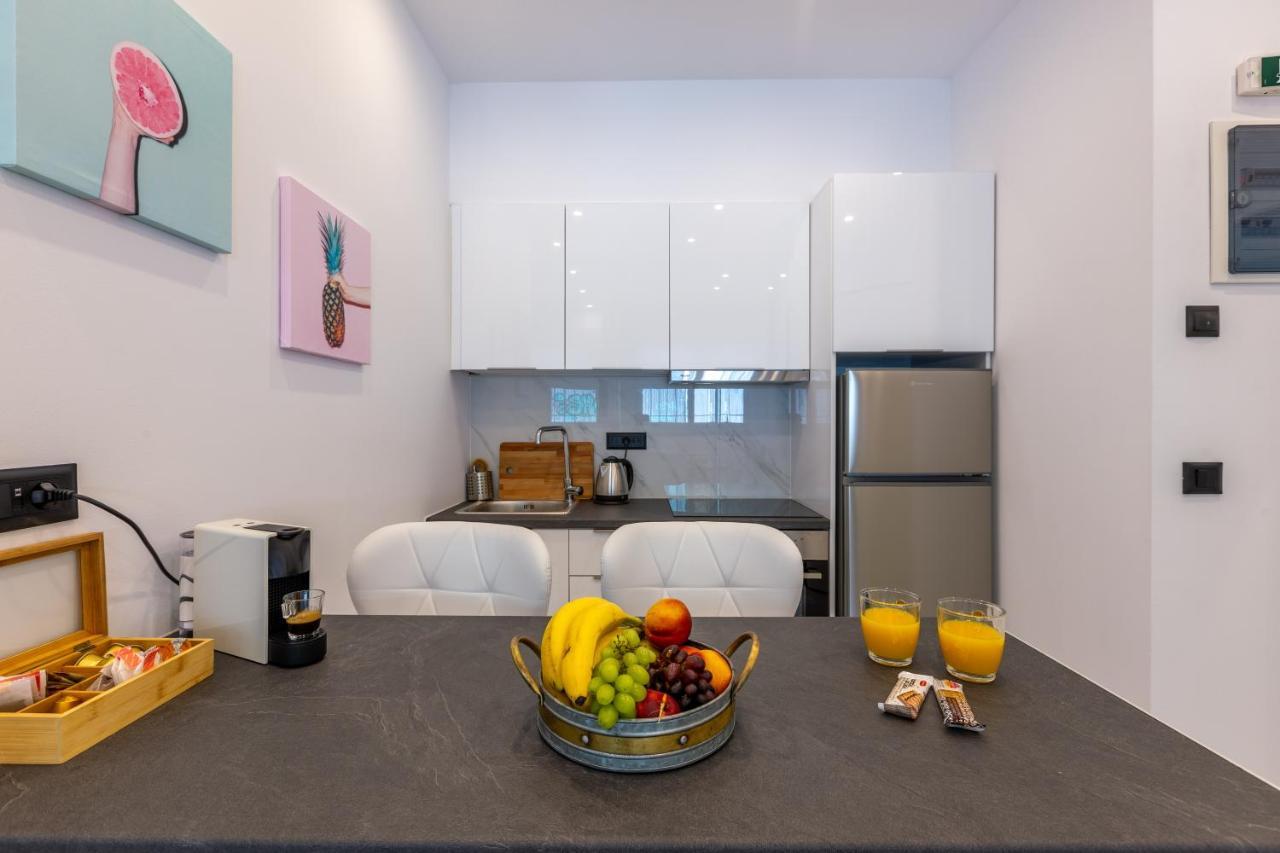 Mandevilia Suites Athens Ngoại thất bức ảnh