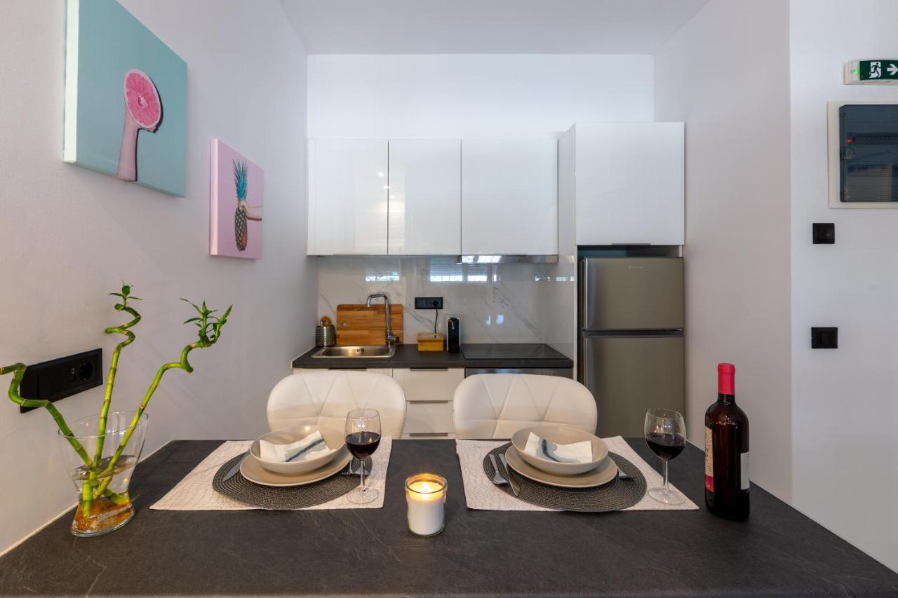 Mandevilia Suites Athens Ngoại thất bức ảnh